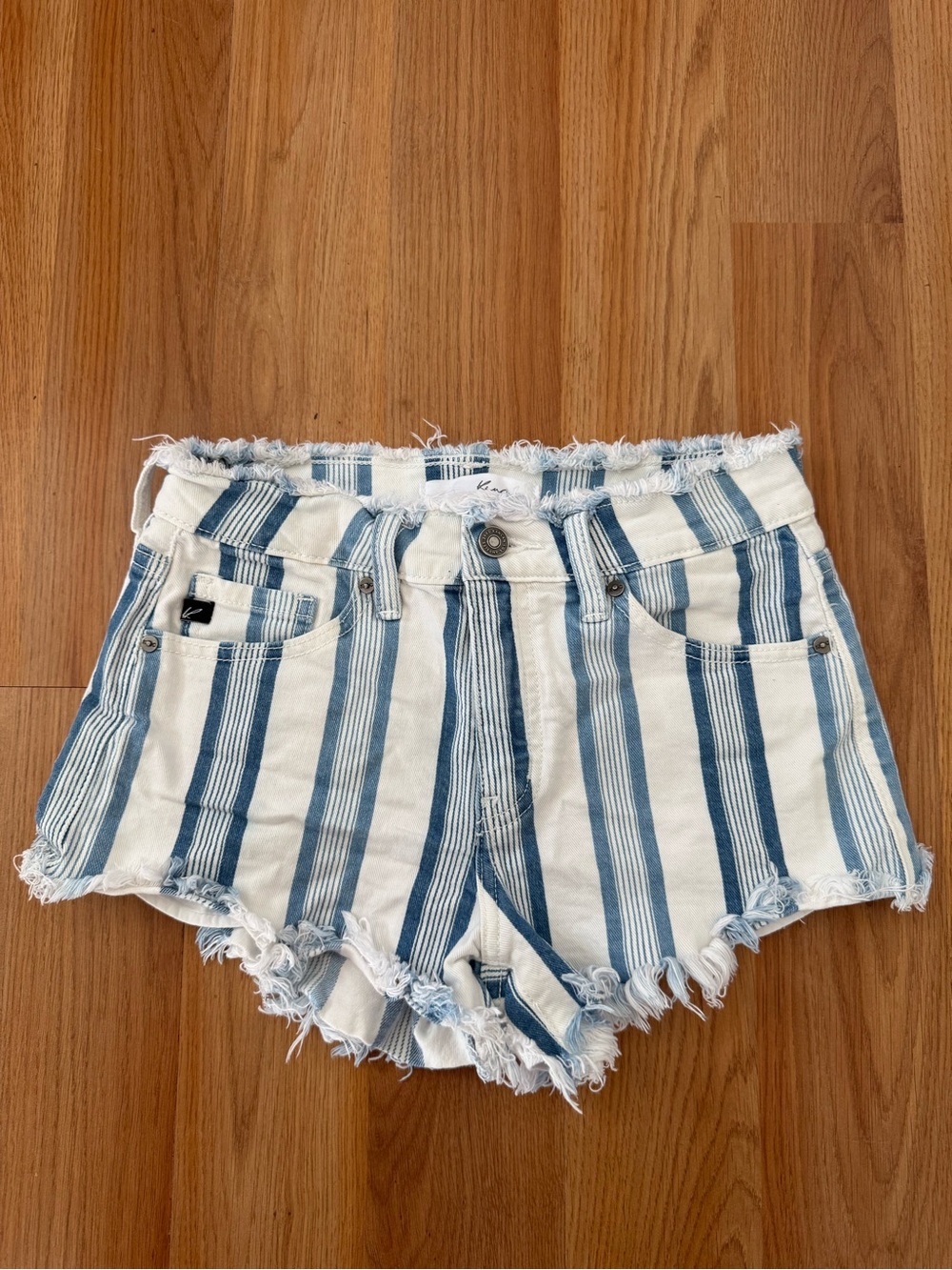 Kancan Striped Frayed Hem Women's Denim Shorts - Blue & White small